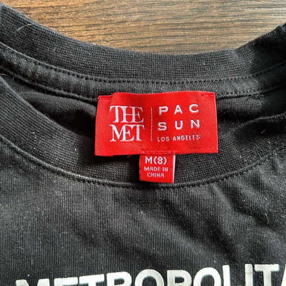 The Met x PacSun Kids Rooftops Brooklyn T-Shirt - Picture 3 of 5
